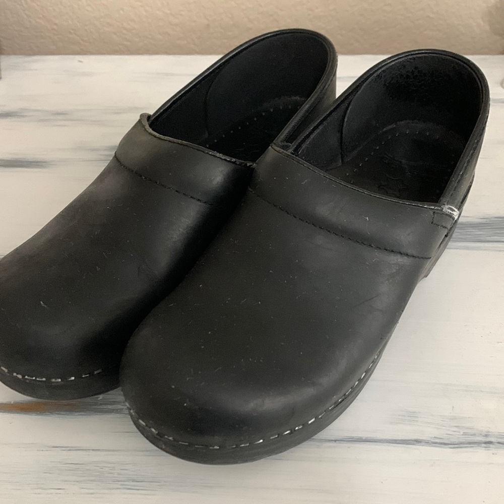 Black Dansko Clog